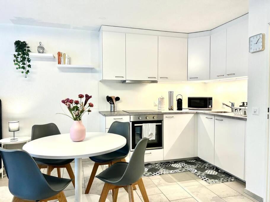Casa Ambizione Apartment เดียทิคอน ภายนอก รูปภาพ